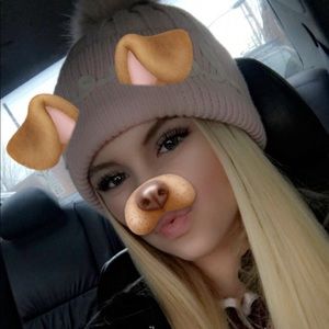 Meet your Posher, Meghan